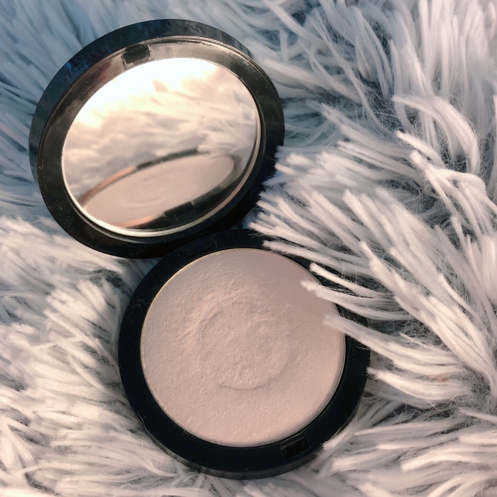 Giorgio Armani Platinum Palette Sheer Shimmer